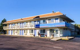 Motel 6 in Mitchell South Dakota